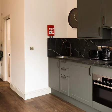Apartament Lovely Flat On Bath Road - Flat 6