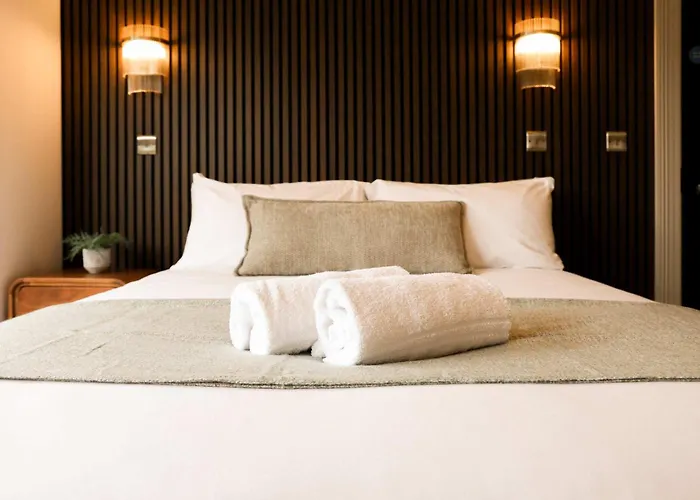 Lovely Flat On Bath Road - Flat 6