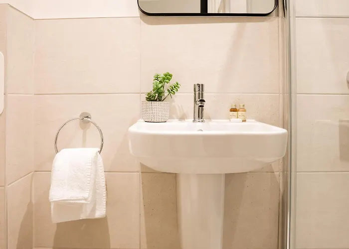 Apartmán Lovely Flat On Bath Road - Flat 6