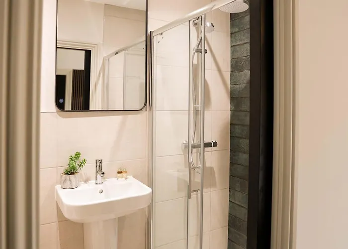 Lovely Flat On Bath Road - Flat 6 Apartmán