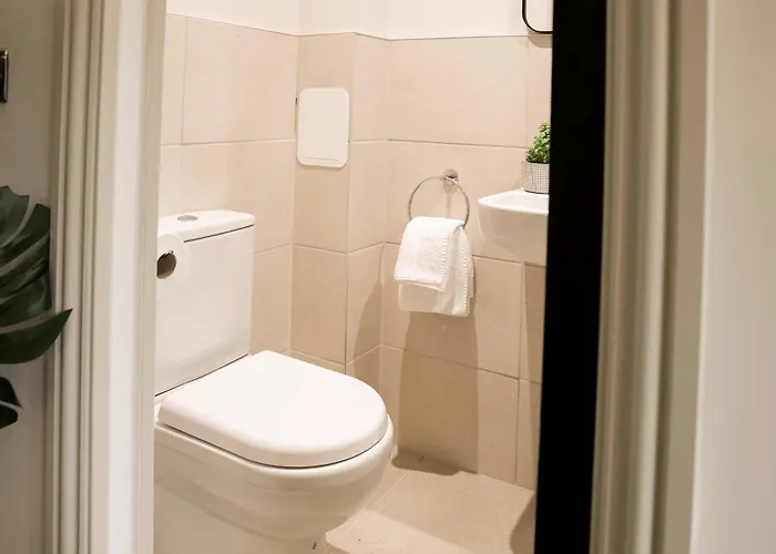 Apartmán Lovely Flat On Bath Road - Flat 6