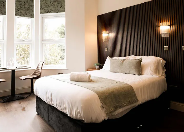 Lovely Flat On Bath Road - Flat 6 * Bristol